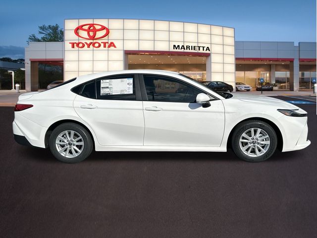 2025 Toyota Camry  27