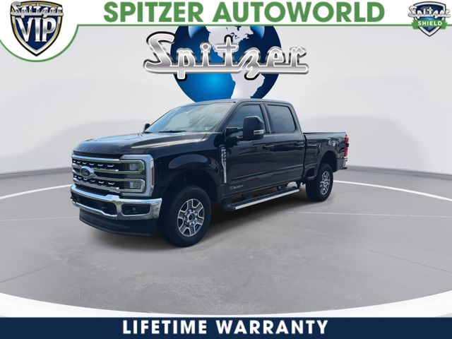 New 2026 Black Ford Lariat image 4