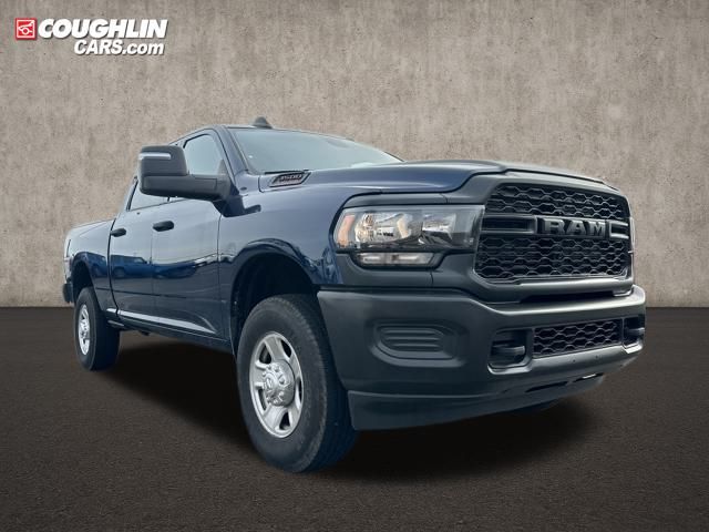 2024 RAM 3500 Tradesman Crew Cab 4WD