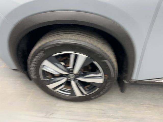 2021 Boulder Gray Pearl Nissan Rogue SL FWD SUV
