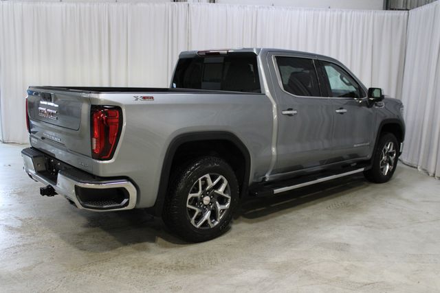 Used 2024 Gray GMC SLT image 30