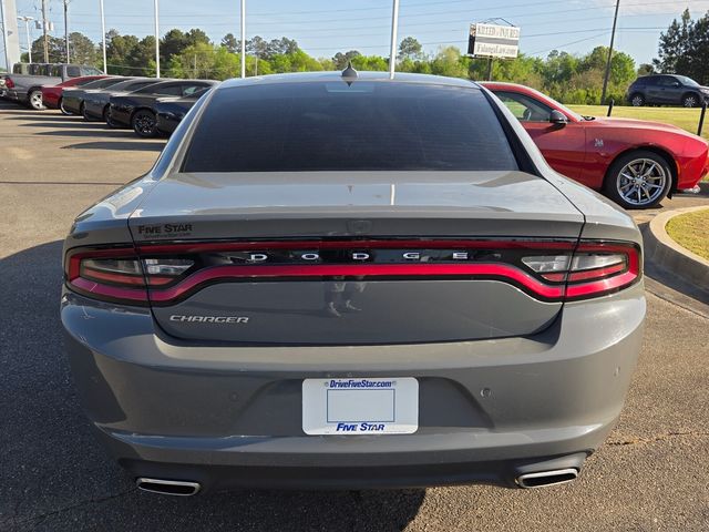 Used 2023 Gray Dodge SXT image 11