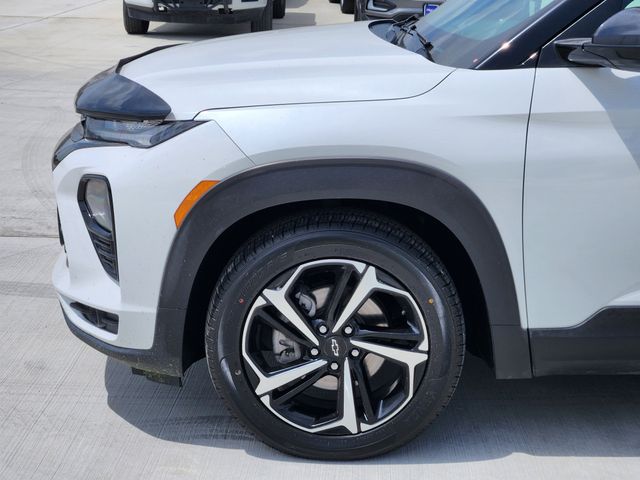 2021 Iridescent Pearl Tricoat Chevrolet TrailBlazer RS FWD SUV