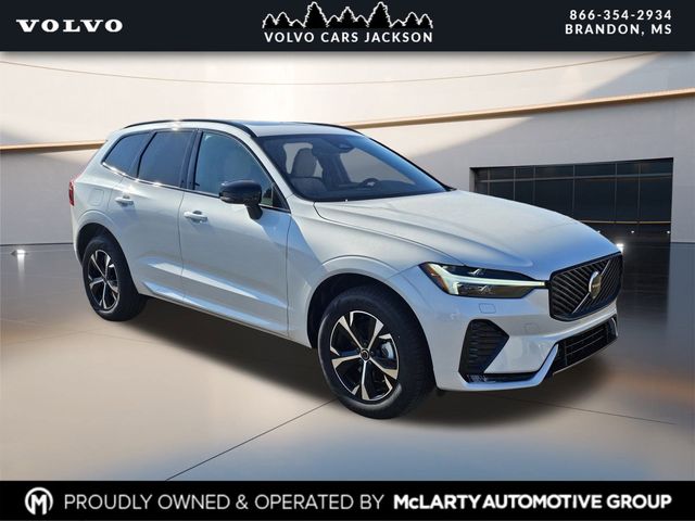 2026 Volvo XC60 B5 Core Dark AWD's photo