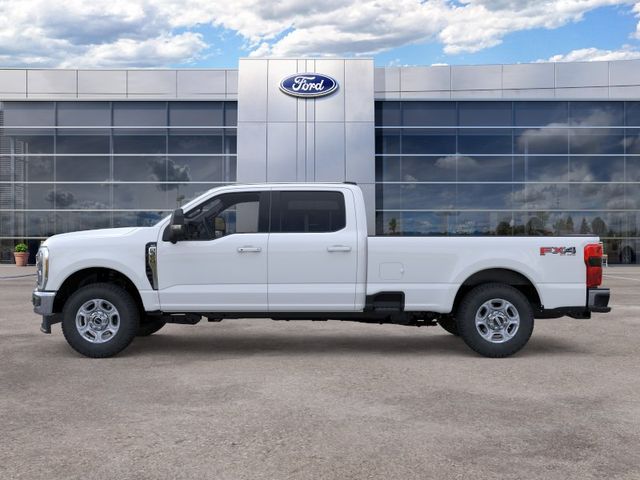 New 2026 Oxford White Ford XLT image 3