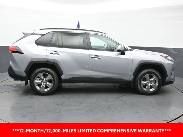 2024 Toyota RAV4 XLE 8