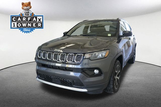 Baltic Gray Metallic Clearcoat 2024 Jeep Compass Limited 4WD SUV / Crossover Four-Wheel Drive 8-Speed Automatic