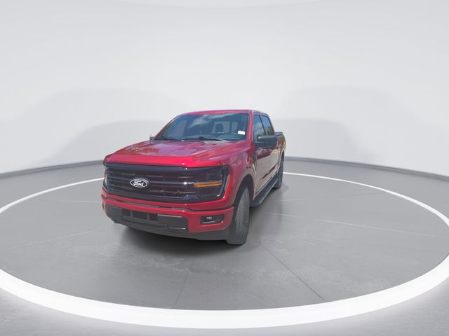 Used 2024 Rapid Red Metallic Tinted Clearcoat Ford XLT image 3