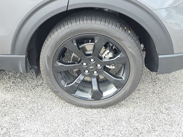 2024 Ford Explorer ST-Line:C02489A