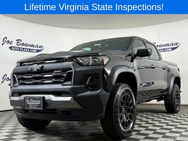 View vehicle photo 2