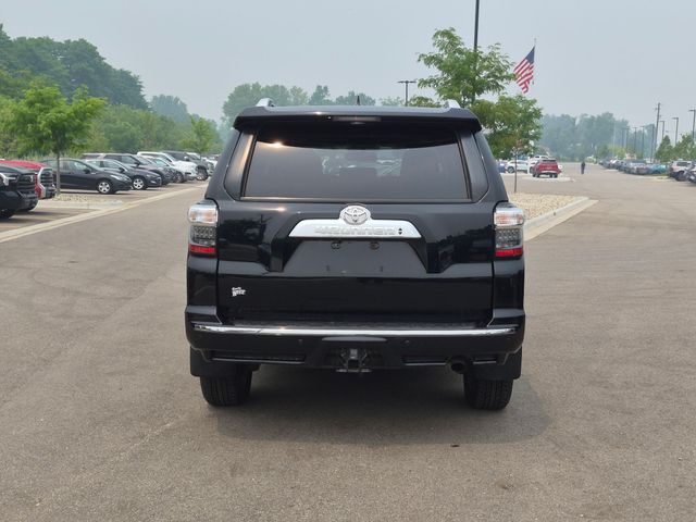 2017 Toyota 4Runner - Image 4