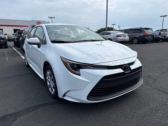 Ice 2025 Toyota Corolla Sedan Front-Wheel Drive Continuously Variable Transmission