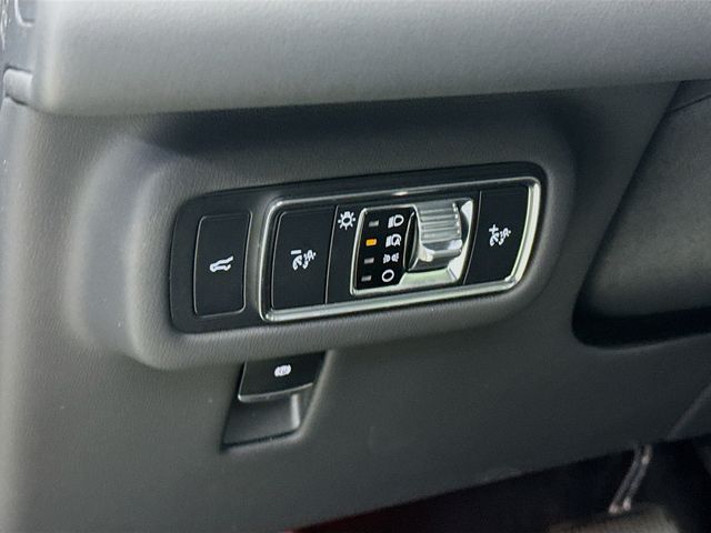 2024 Radiance Metallic Lincoln Nautilus Reserve AWD SUV