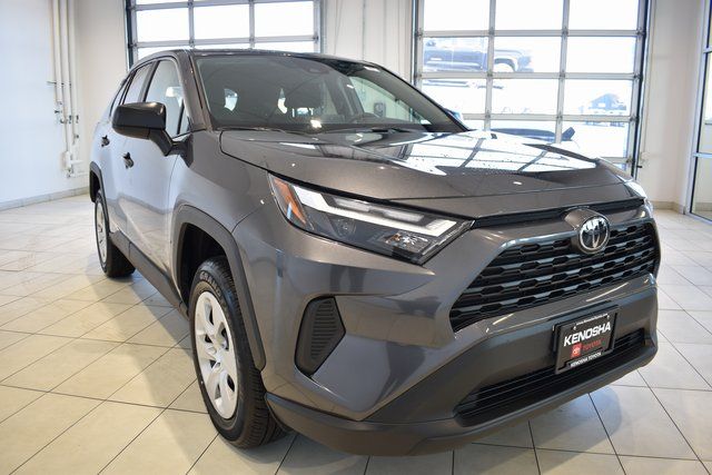 2025 Toyota RAV4 LE AWD