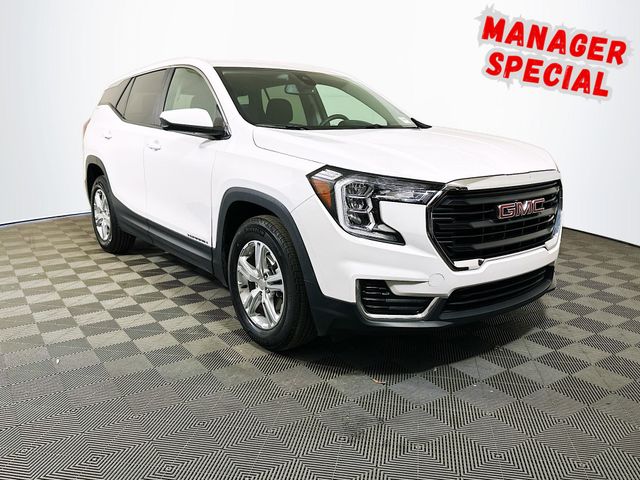Summit White 2024 GMC Terrain SLE FWD SUV / Crossover Front-Wheel Drive 9-Speed Automatic
