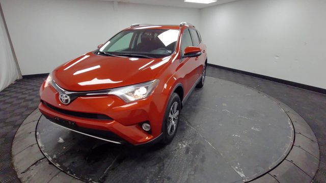 2016 – Toyota – RAV4
