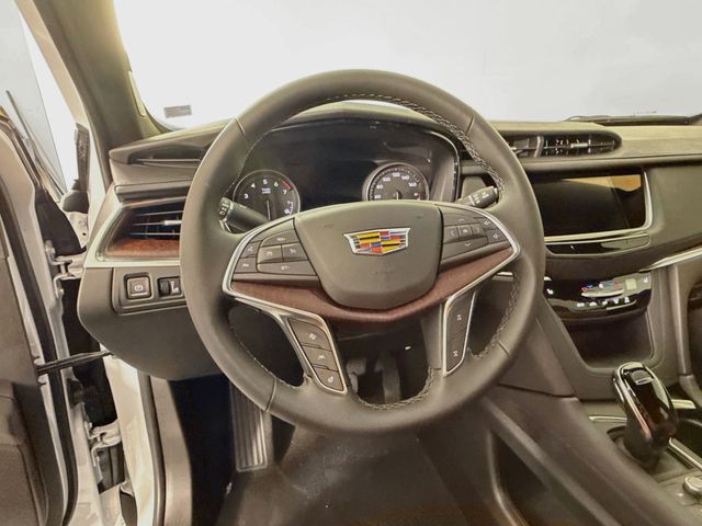 New 2026 Cadillac XT5 SUV