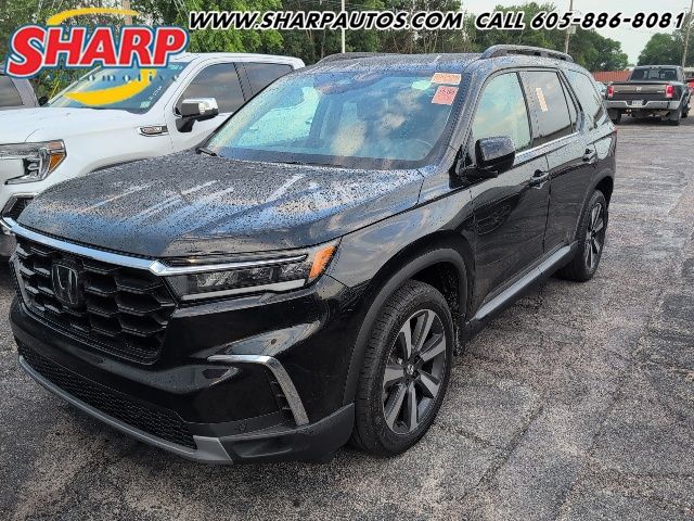 2023 Honda Pilot Touring AWD