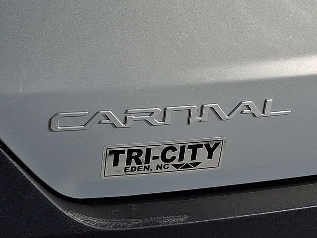 KiaCarnival18