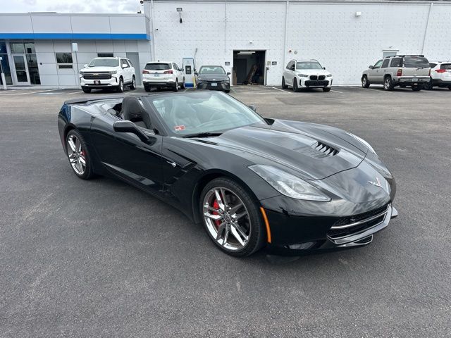 Used 2016 Black Chevrolet Stingray Z51 image 5