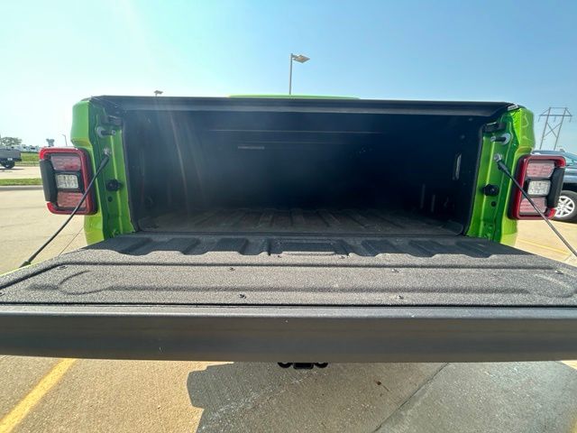Used 2025 Jeep Gladiator Truck