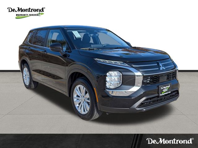 New 2026 Black Mitsubishi ES image 3