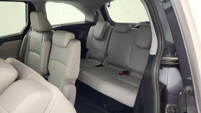 2023 Honda Odyssey Touring  at Community Kia