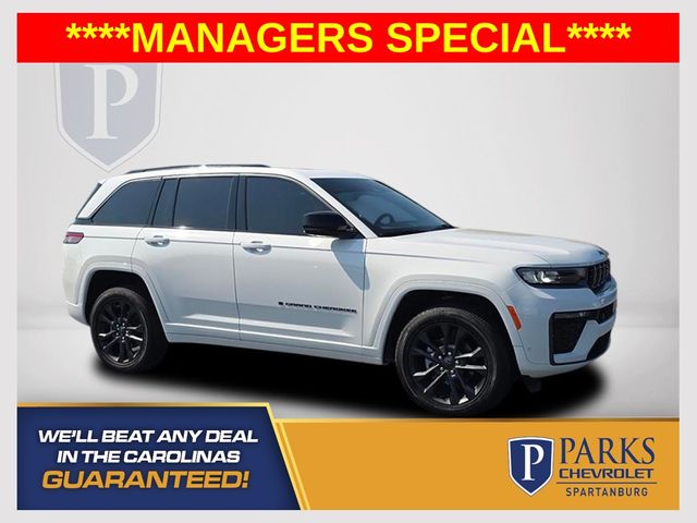 Bright White Clearcoat 2026 Jeep Grand Cherokee SUV / Crossover Four-Wheel Drive 8-Speed Automatic