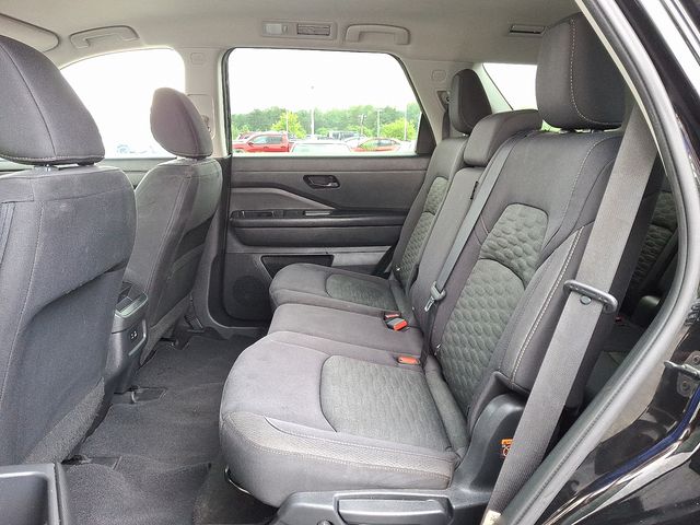 2023 Nissan Pathfinder S - Photo 10