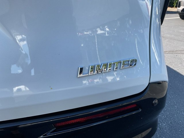 New 2026 Toyota Sienna Van