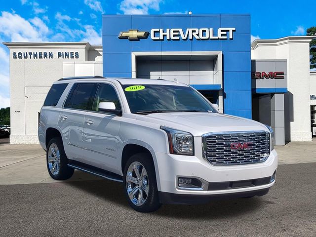 White Frost Tricoat 2019 GMC Yukon Denali 4WD SUV / Crossover Four-Wheel Drive