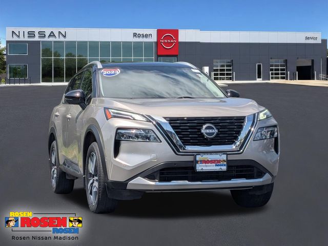 Champagne Silver Metallic/Super Black 2023 Nissan Rogue SUV / Crossover All-Wheel Drive Continuously Variable Transmission