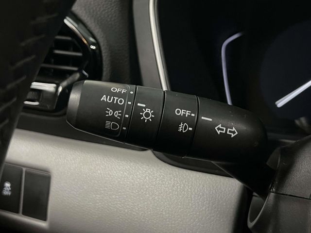 used 2025 Honda Pilot car, priced at $38,991
