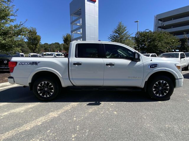 2017 Nissan Titan PRO-4X 2