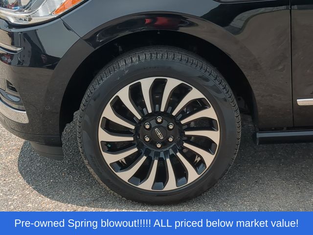 Used 2024 Black Metallic Lincoln Black Label image 18