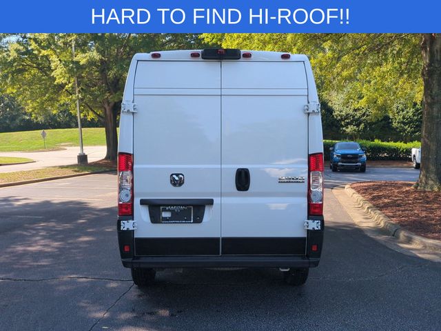 Used 2025 White Ram High Roof image 4
