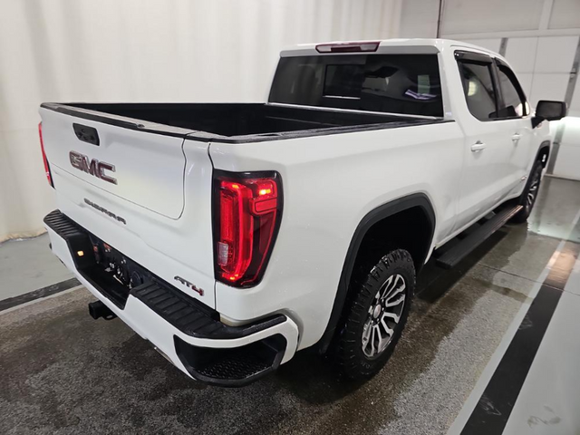 2022 GMC Sierra 1500 AT4 6