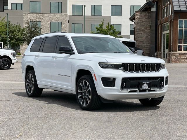 Bright White Clearcoat 2023 Jeep Grand Cherokee L SUV / Crossover Four-Wheel Drive 8-Speed Automatic