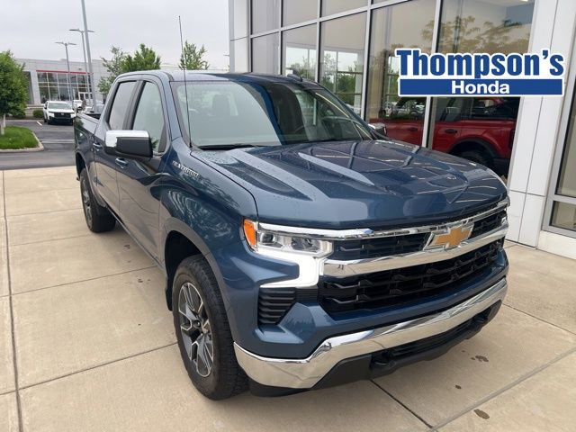 Lakeshore Blue Metallic 2024 Chevrolet Silverado 1500 Pickup Truck Four-Wheel Drive 8-Speed Automatic
