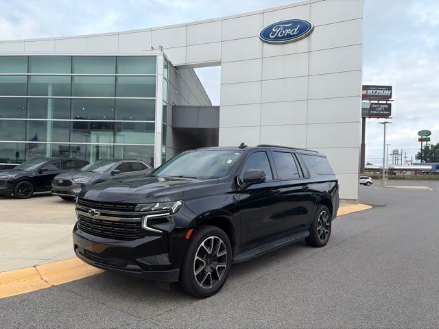 2022 Chevrolet Suburban RST RWD