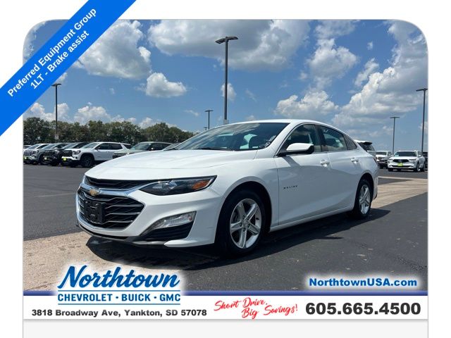 Summit White 2024 Chevrolet Malibu Sedan Front-Wheel Drive Continuously Variable Transmission
