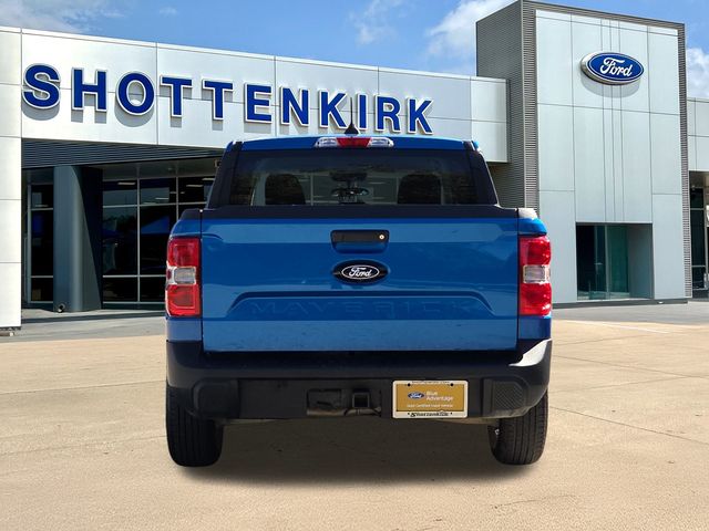 Certified Used 2025 Blue Ford XLT image 7