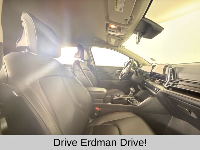 Used 2025 Kia Sportage SUV