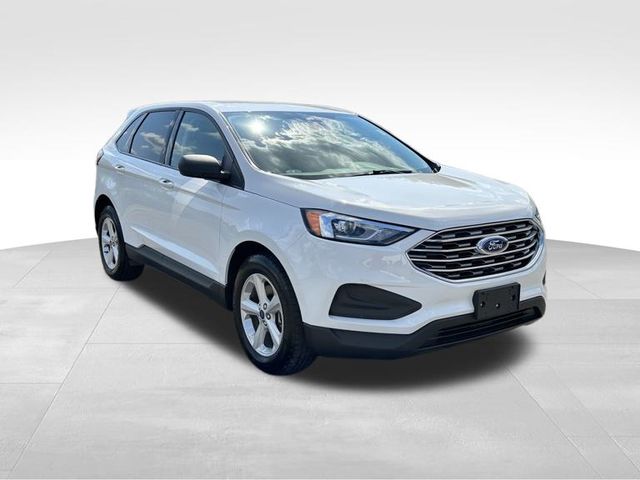 2020 Ford Edge SE 3