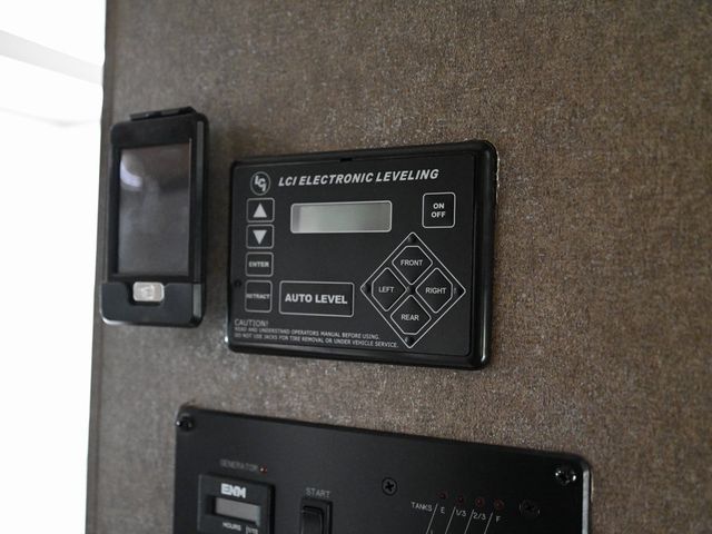 2016 Ford E-450 Cutaway 