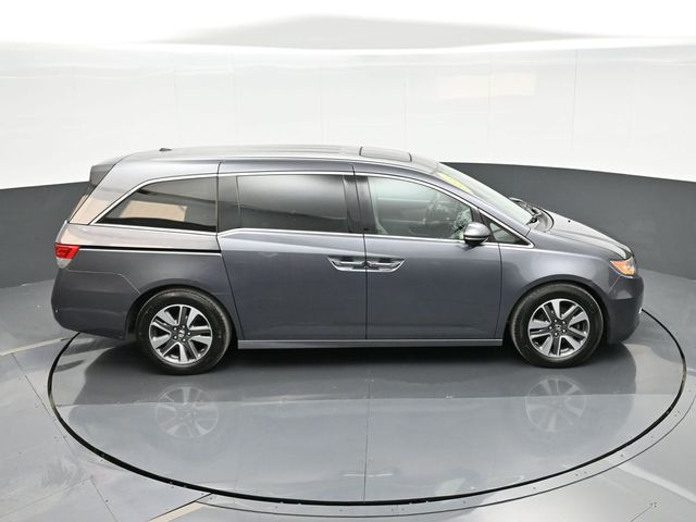 2016 Honda Odyssey Touring 27