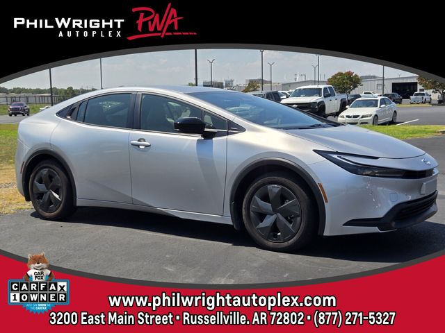2026 Toyota Prius Cutting Edge Hatchback Tracción delantera Transmisión variable continua
