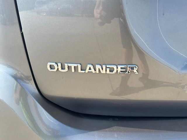 Used 2020 Mitsubishi Outlander SUV