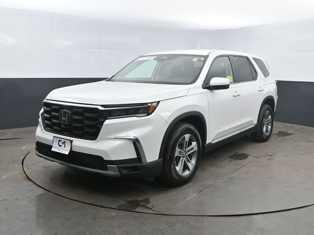 White 2023 Honda Pilot EX-L AWD with Captains Chairs SUV / Crossover All-Wheel Drive Automatic