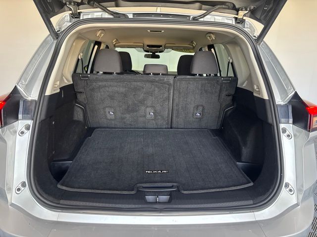 Used 2025 Nissan Rogue SUV